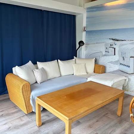 Holiday home Am Deich Busum